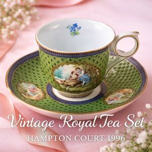 Vintage Hampton Court Palace England Teacup & Saucer Green Gold Gilt Romantic
